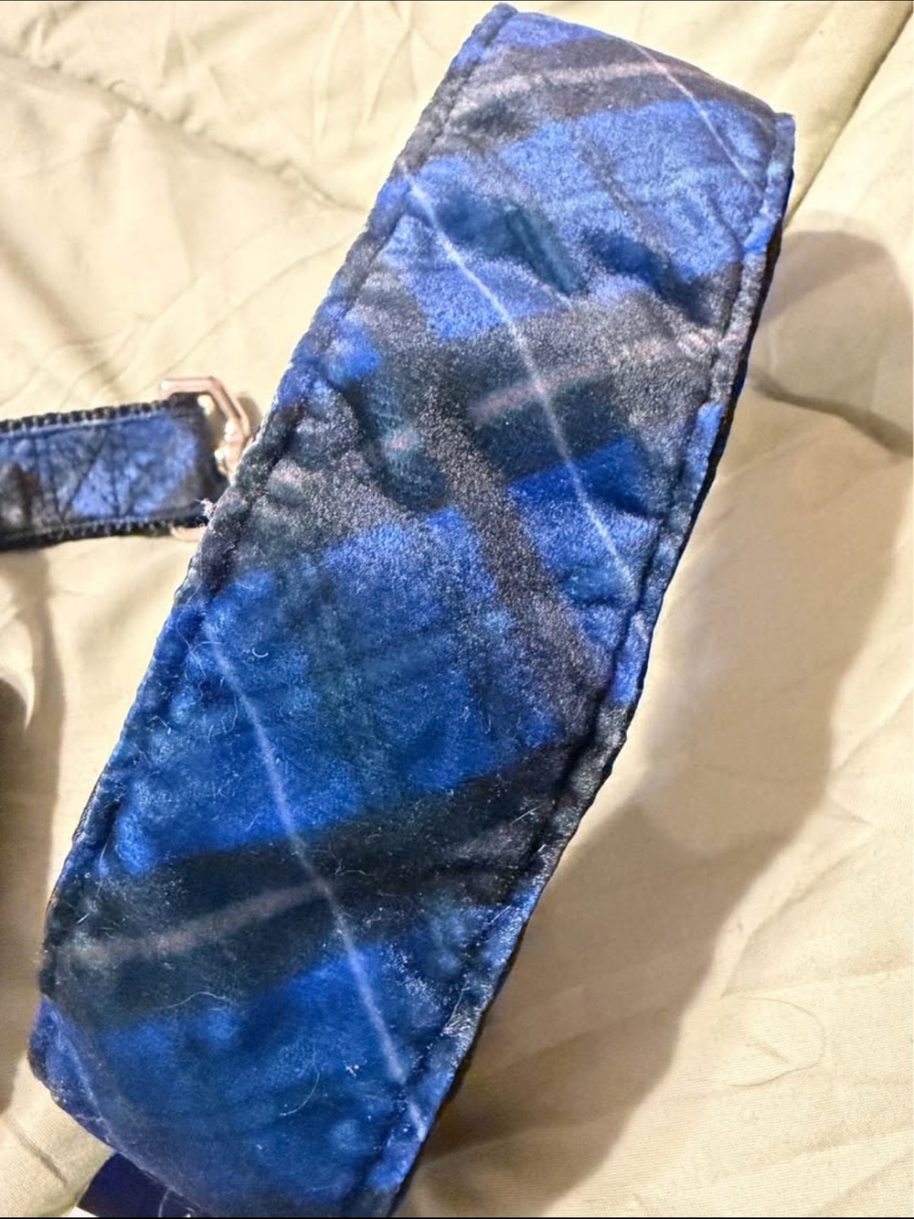 Two 2” martingale dog collars and 4’ leash. 14-18” neck. Greyhound or whippet - Picture 3 of 9